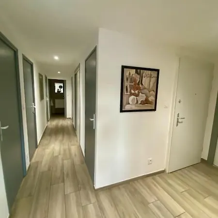 F4 Pour 6 Personnes Appartement